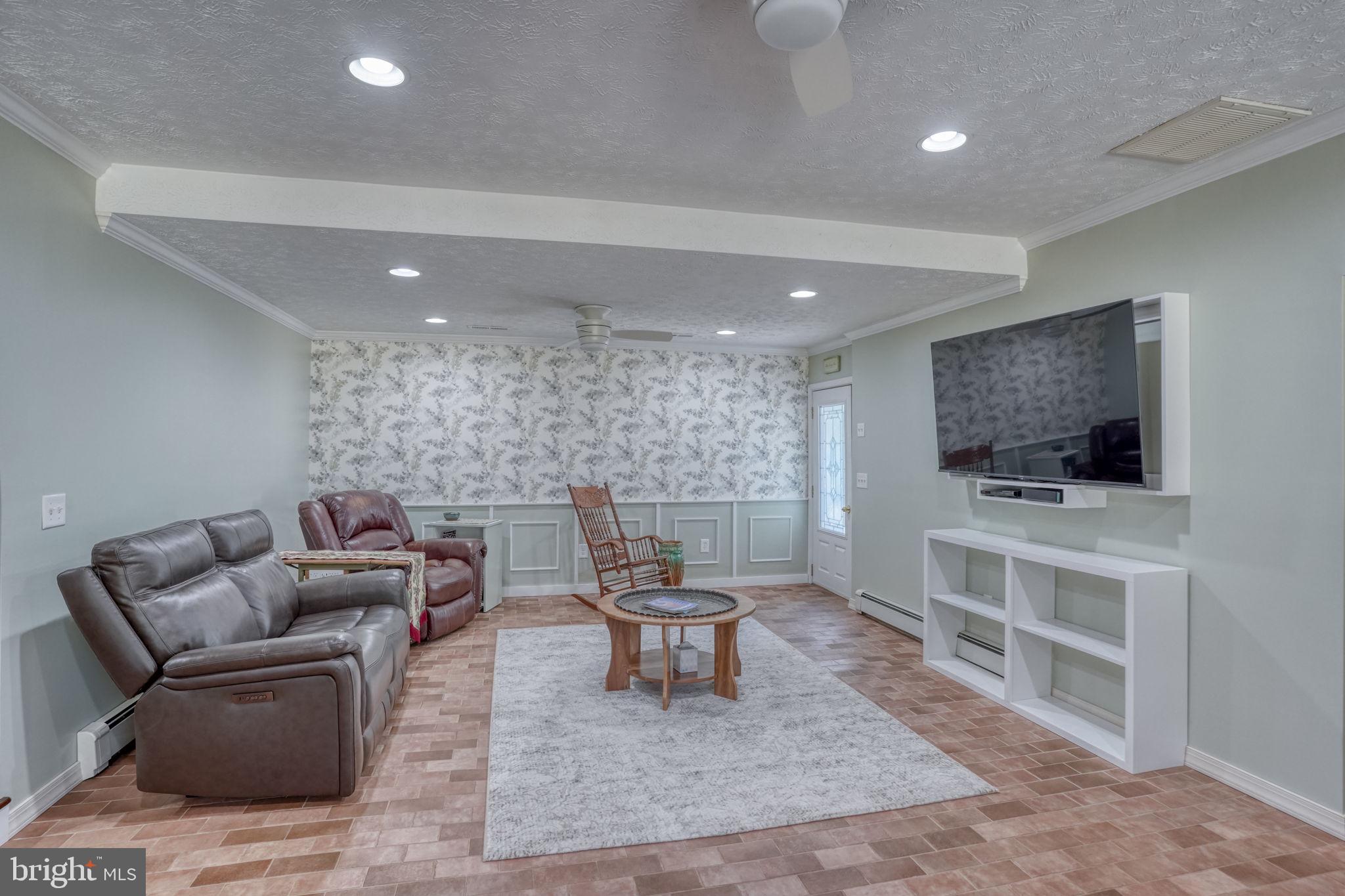 132 DEEP SHORE ROAD
