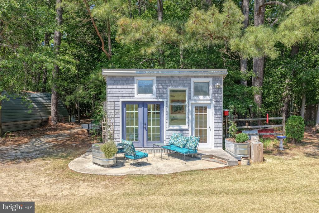 132 DEEP SHORE ROAD