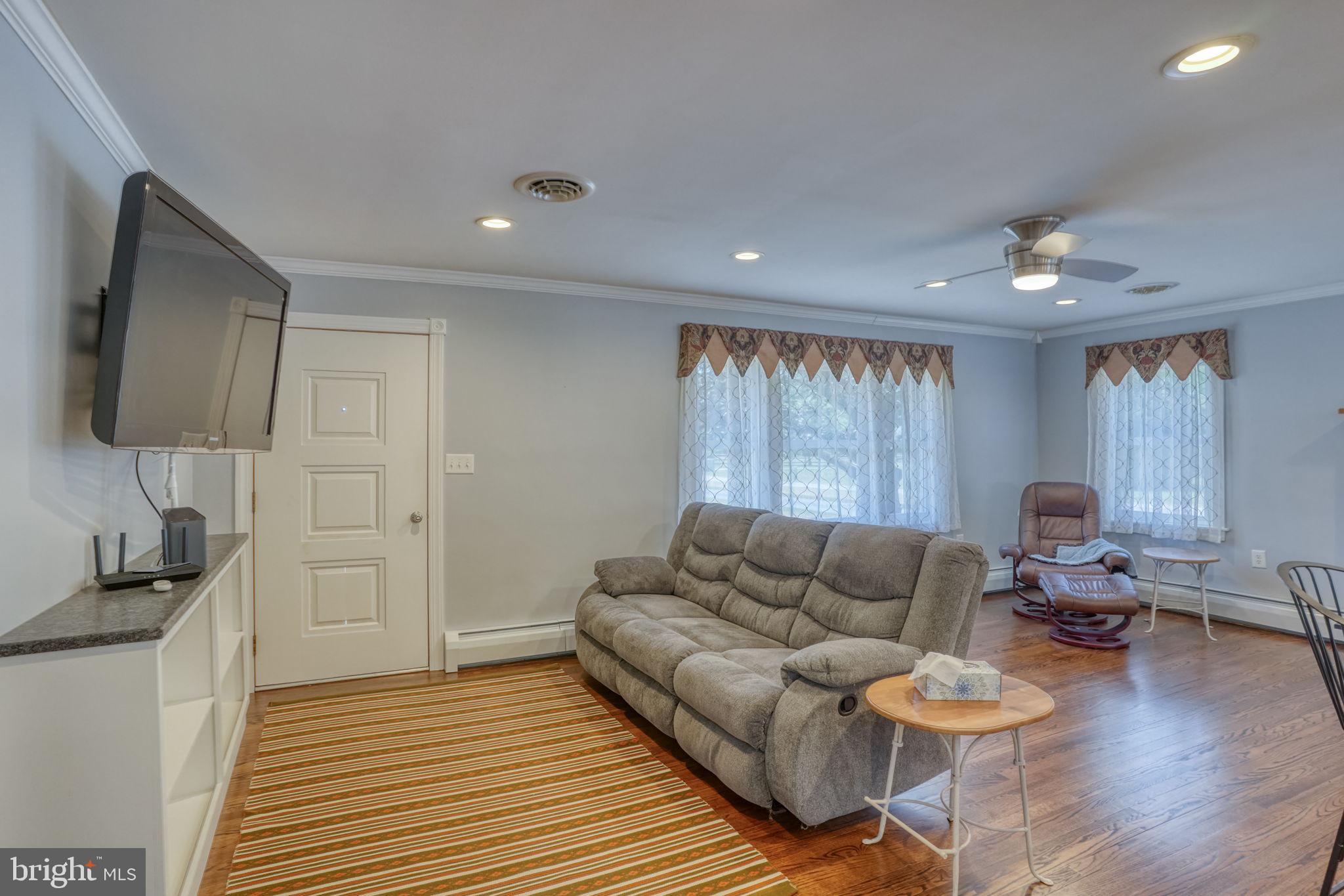 132 DEEP SHORE ROAD