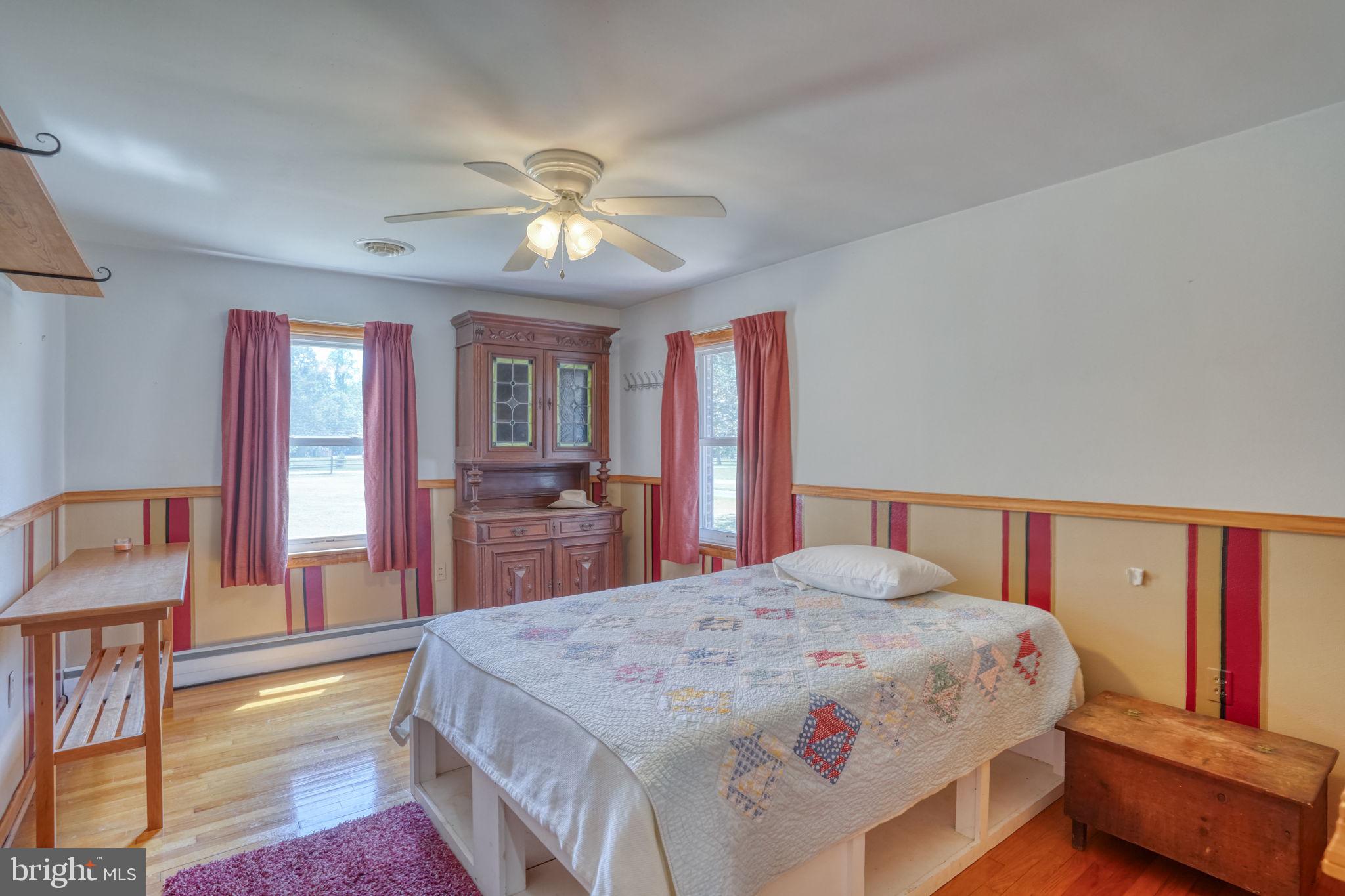 132 DEEP SHORE ROAD