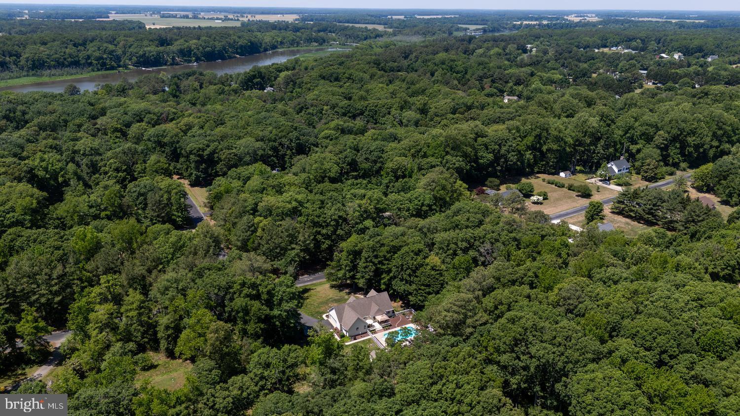 8047 LAUREL LANE