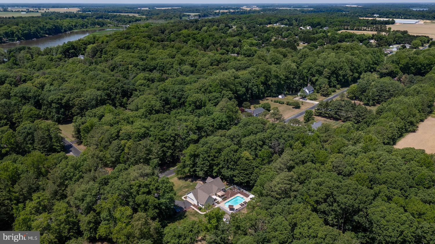 8047 LAUREL LANE