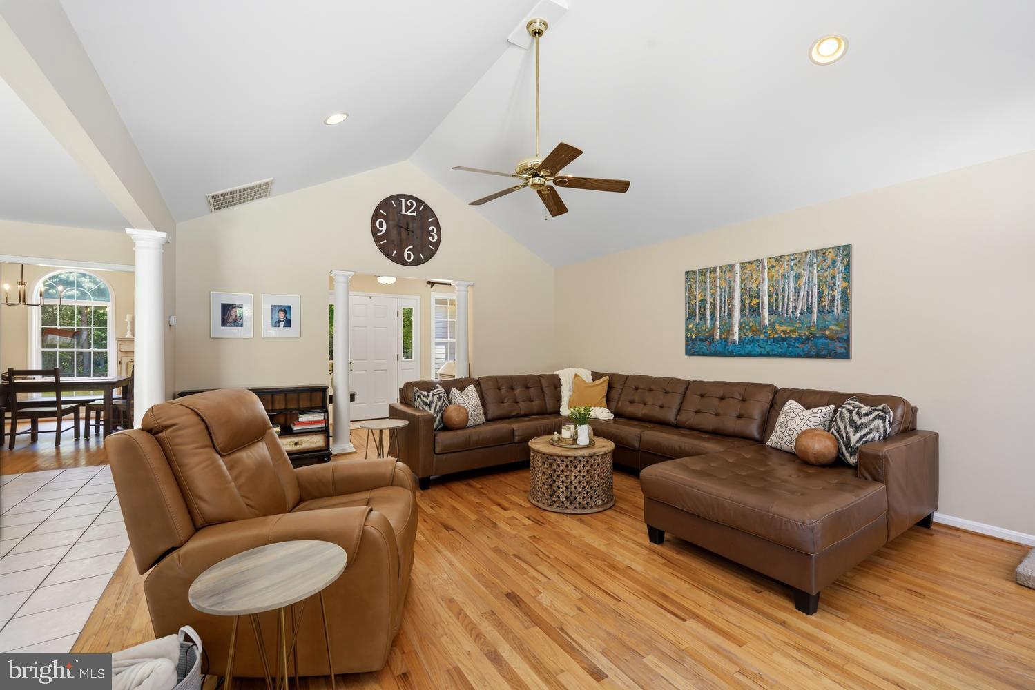 8047 LAUREL LANE