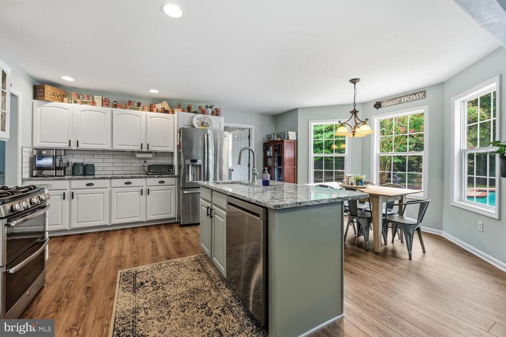 7884 LAUREL LANE