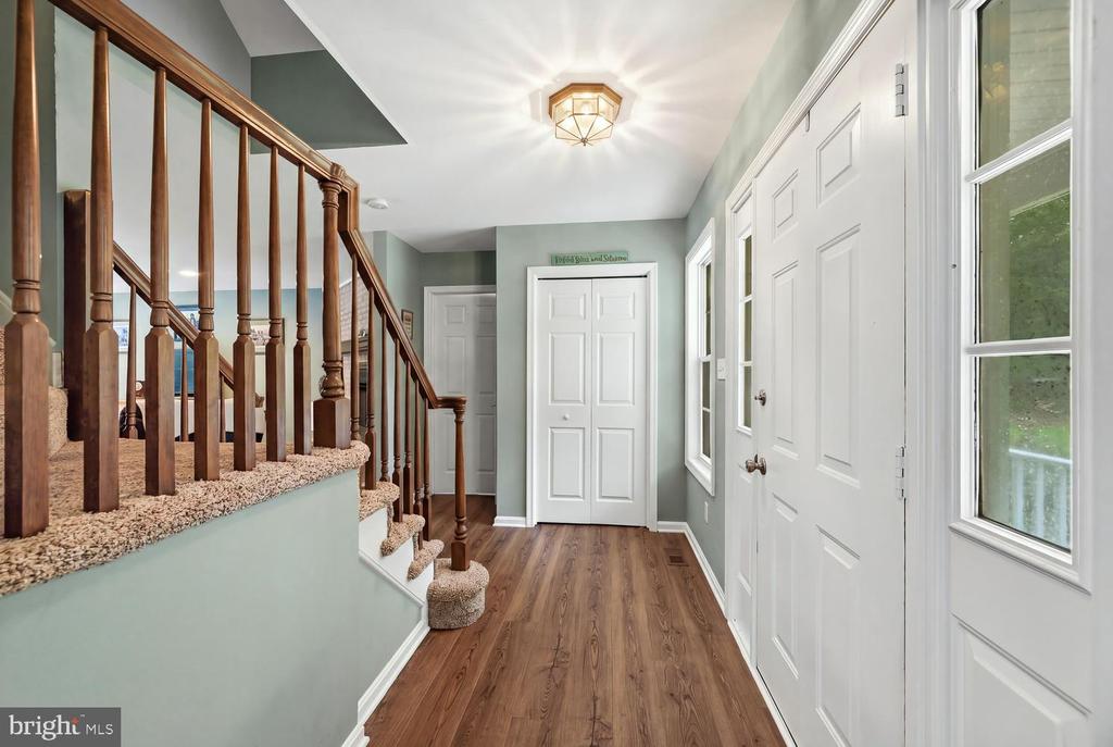 7884 LAUREL LANE