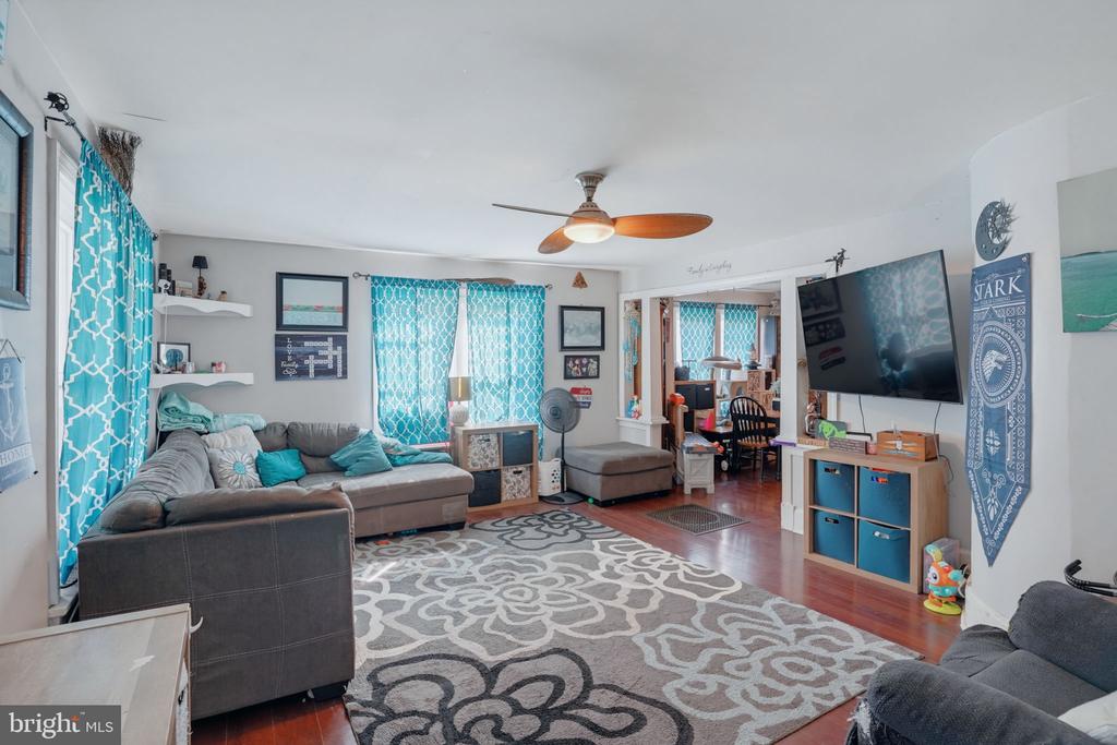 216 S 3RD STREET