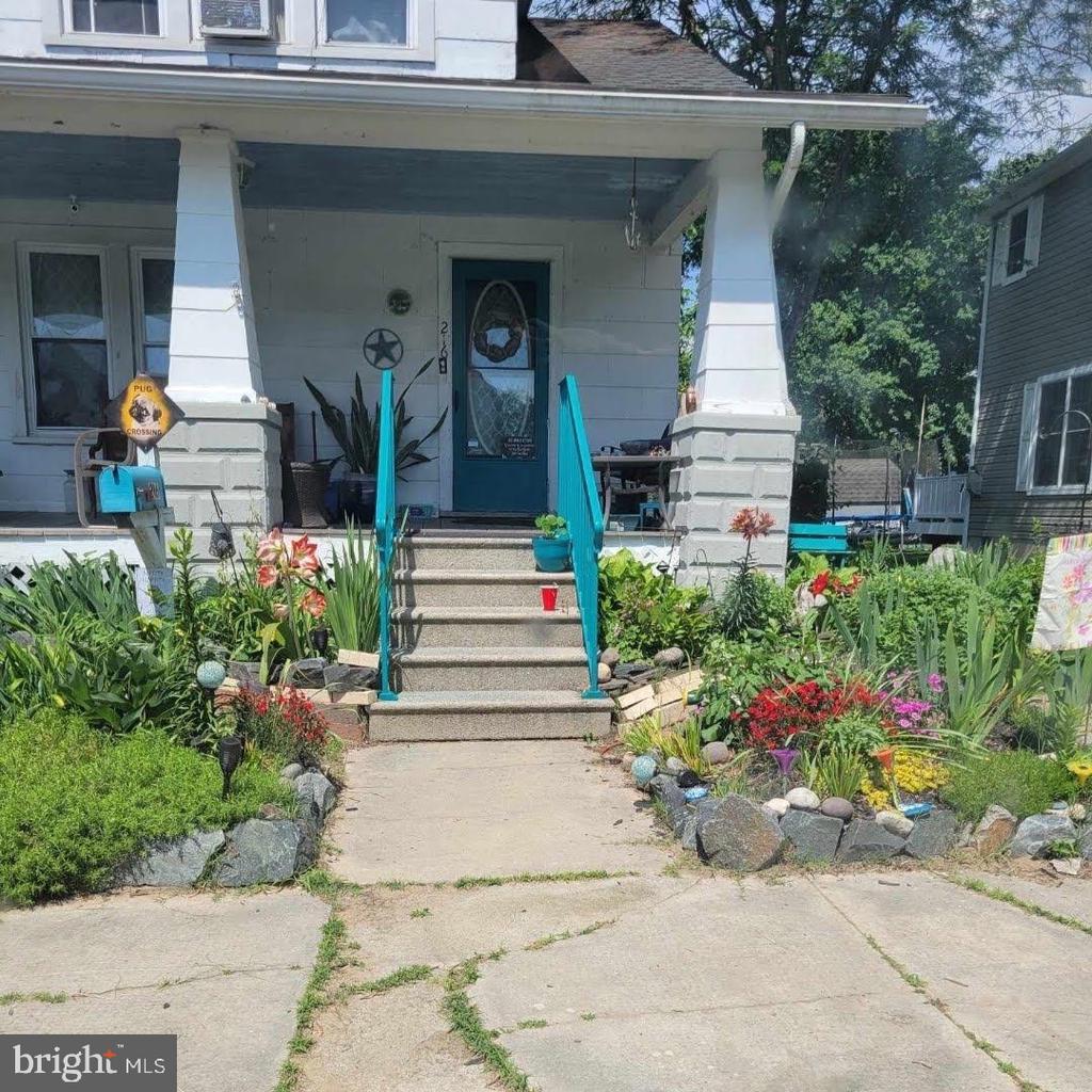 216 S 3RD STREET