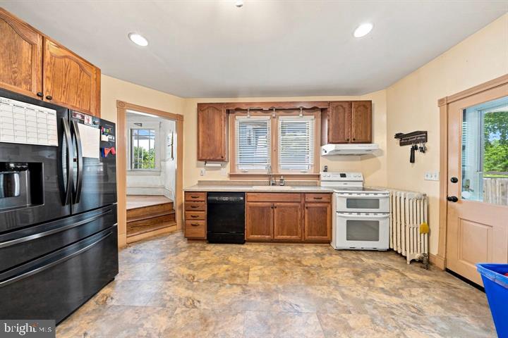 105 S 5TH AVENUE