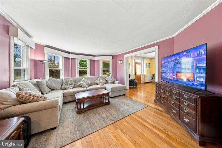 105 S 5TH AVENUE