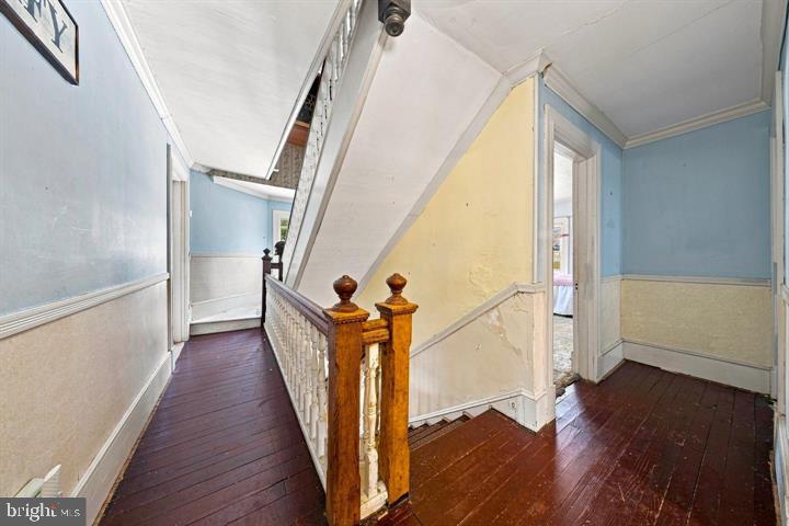 105 S 5TH AVENUE