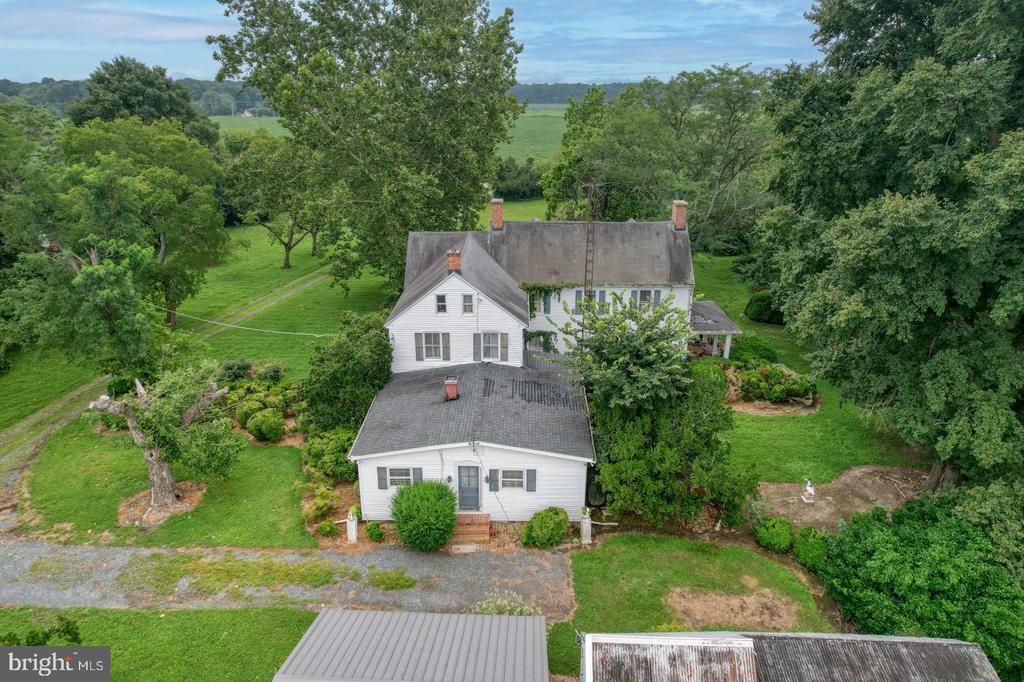 2238 PIG NECK ROAD