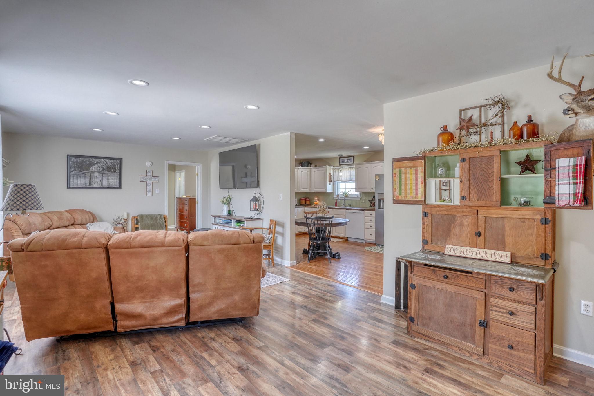 4163 WHITELEYVILLE ROAD