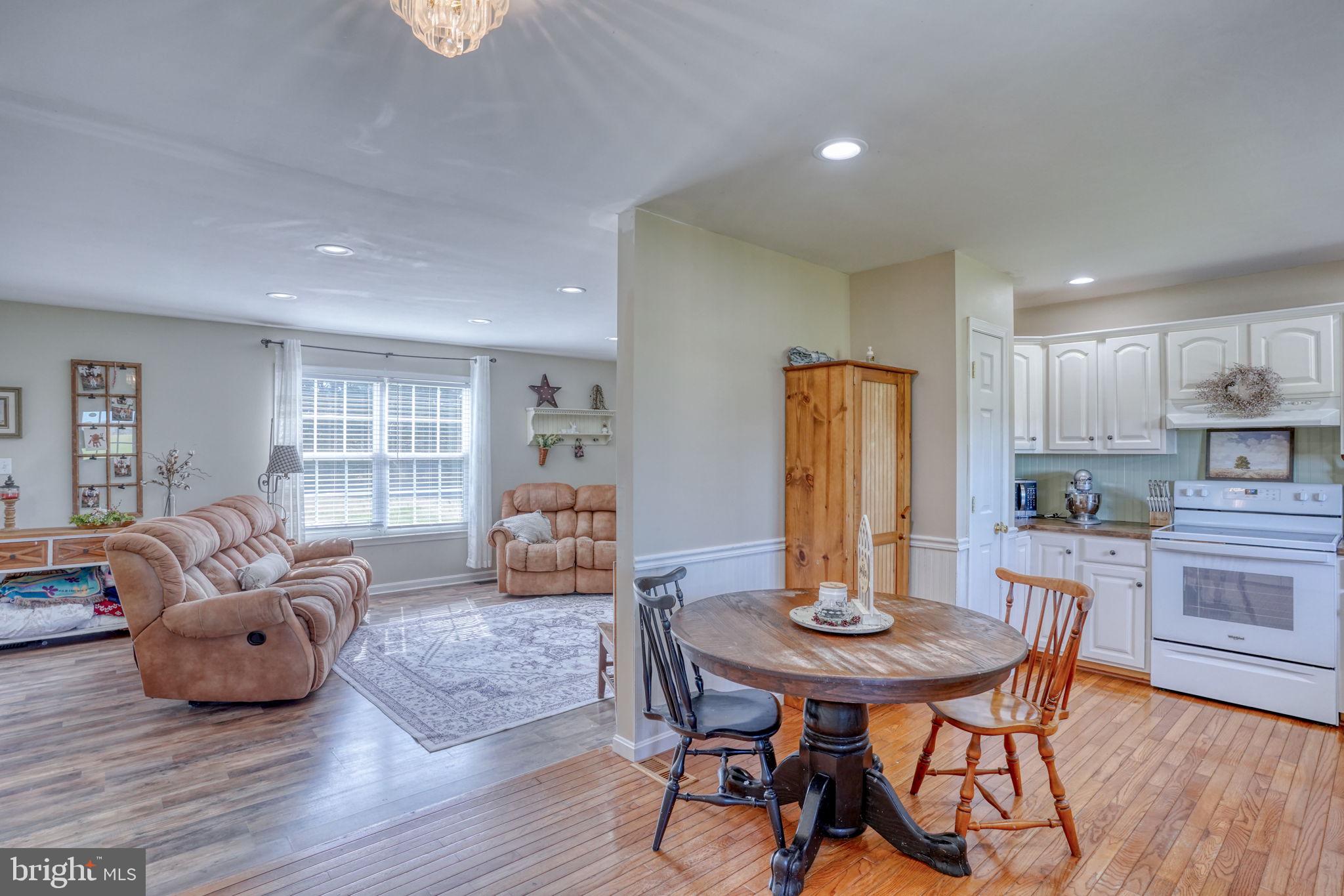 4163 WHITELEYVILLE ROAD