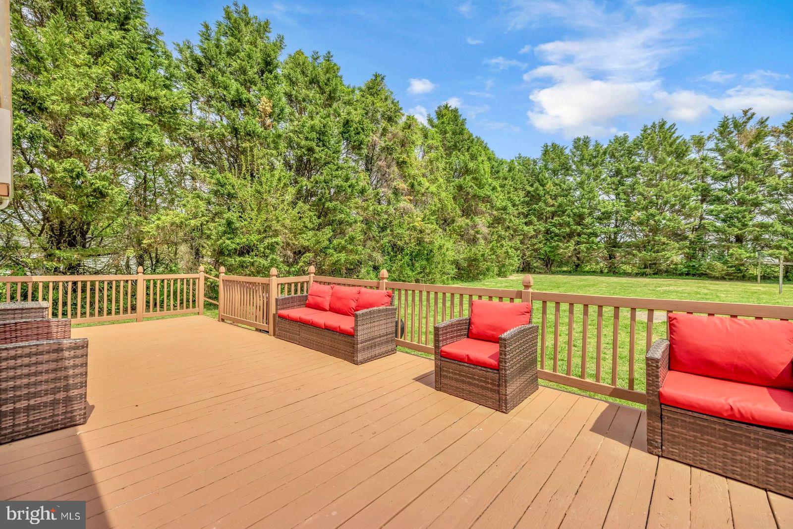 6933 BACKLANDING ROAD