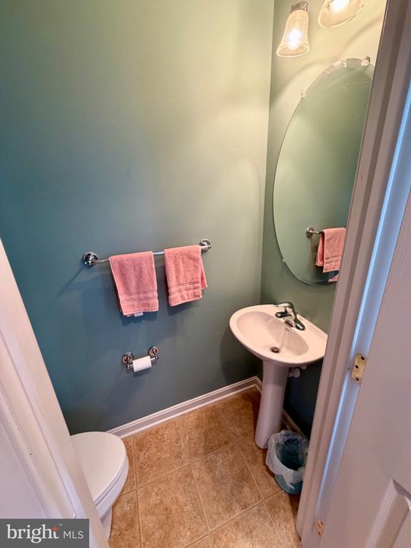 2516 WESTWIND BOULEVARD Unit: TH