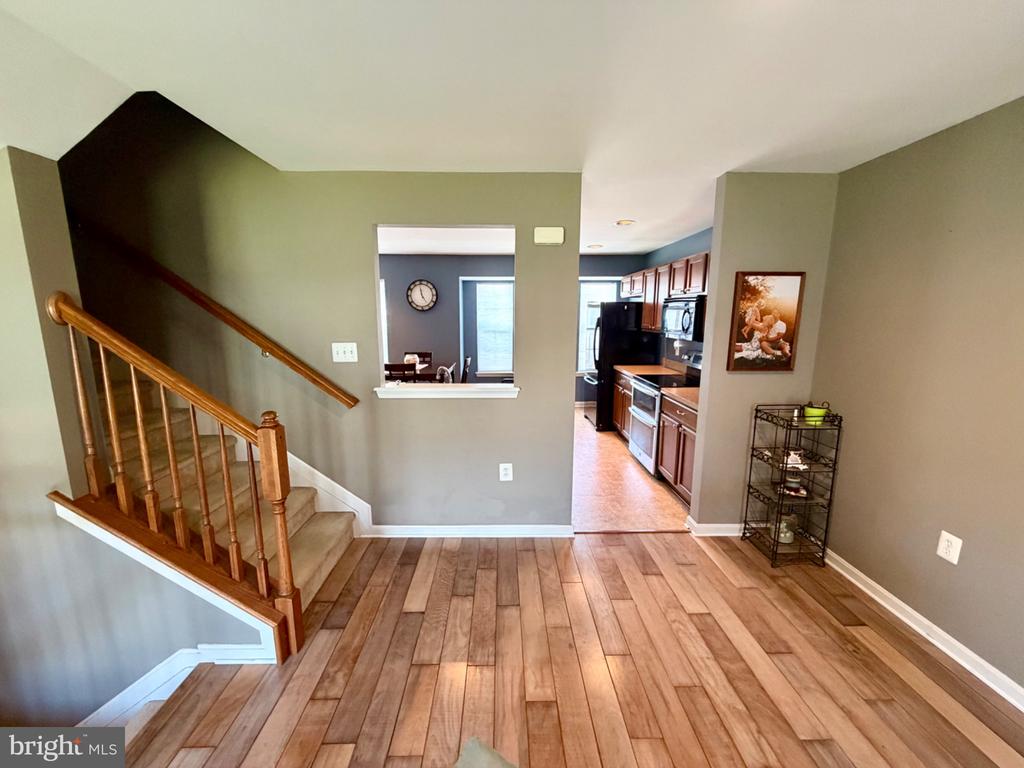 2516 WESTWIND BOULEVARD Unit: TH