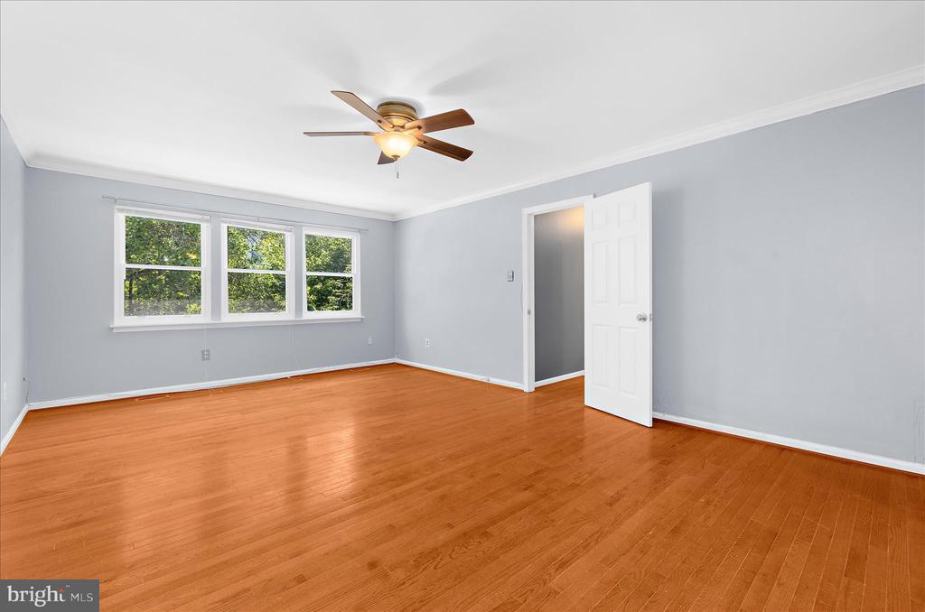 3520 BUCKS COUNTY COURT