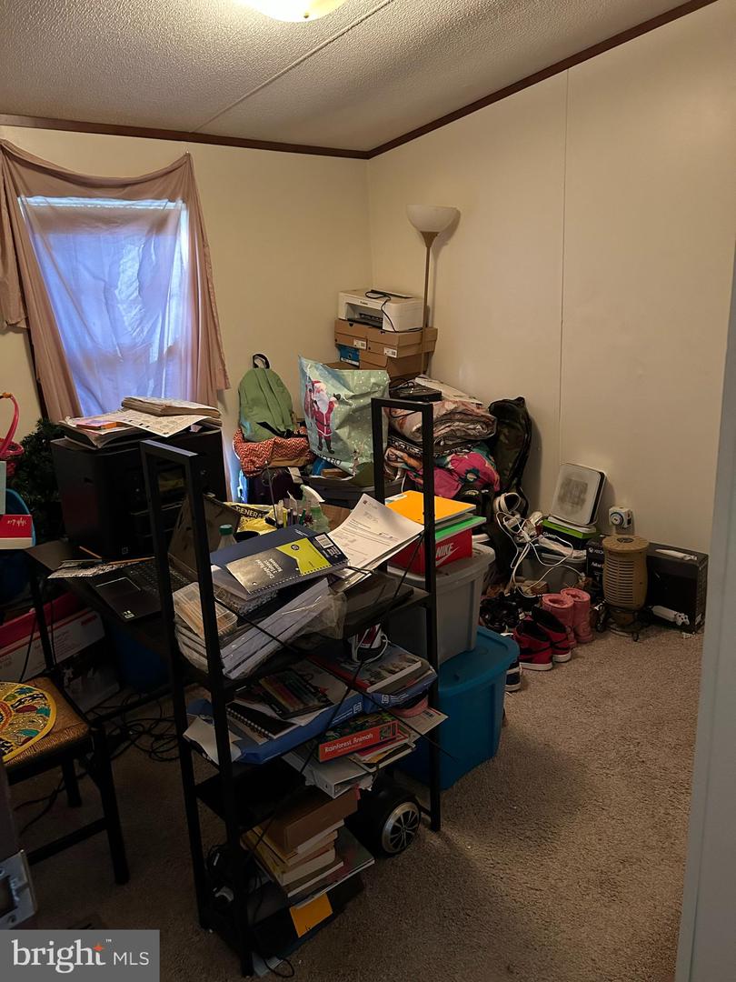 25126 Lambs Meadow Rd