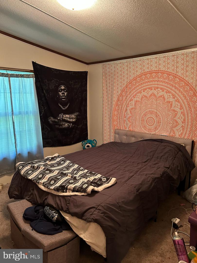 25126 Lambs Meadow Rd