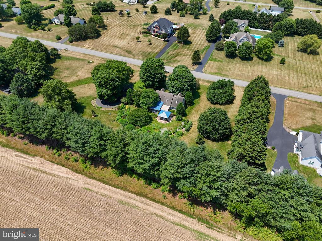 8757 Orchard Dr