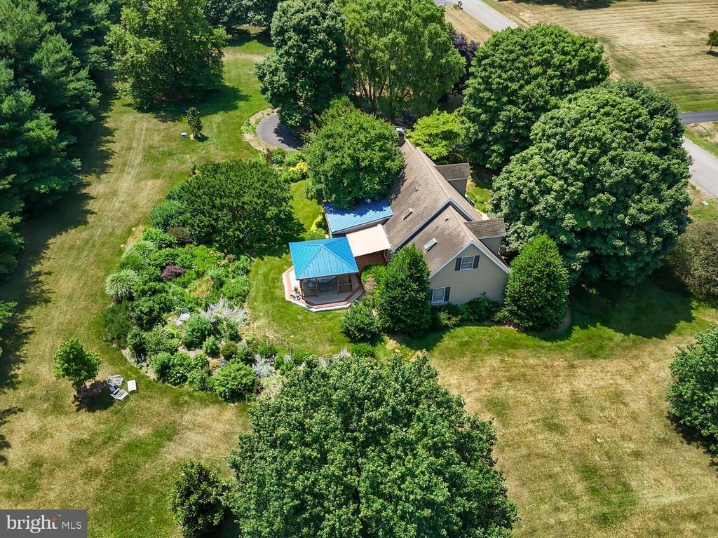 8757 Orchard Dr