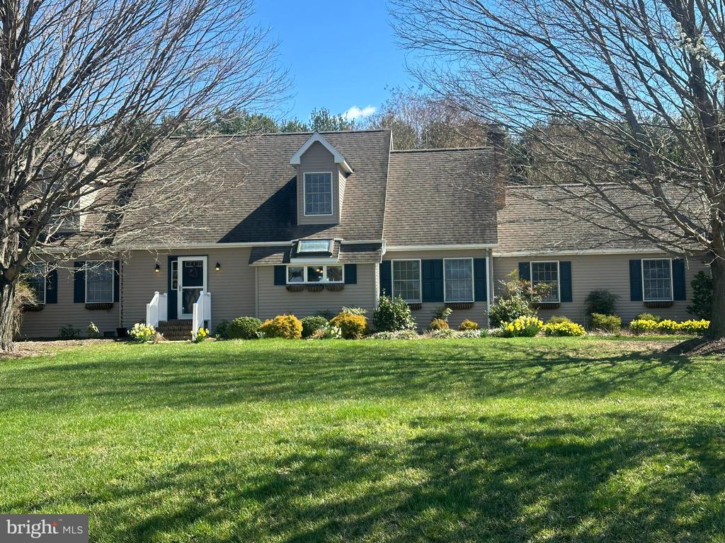8757 Orchard Dr