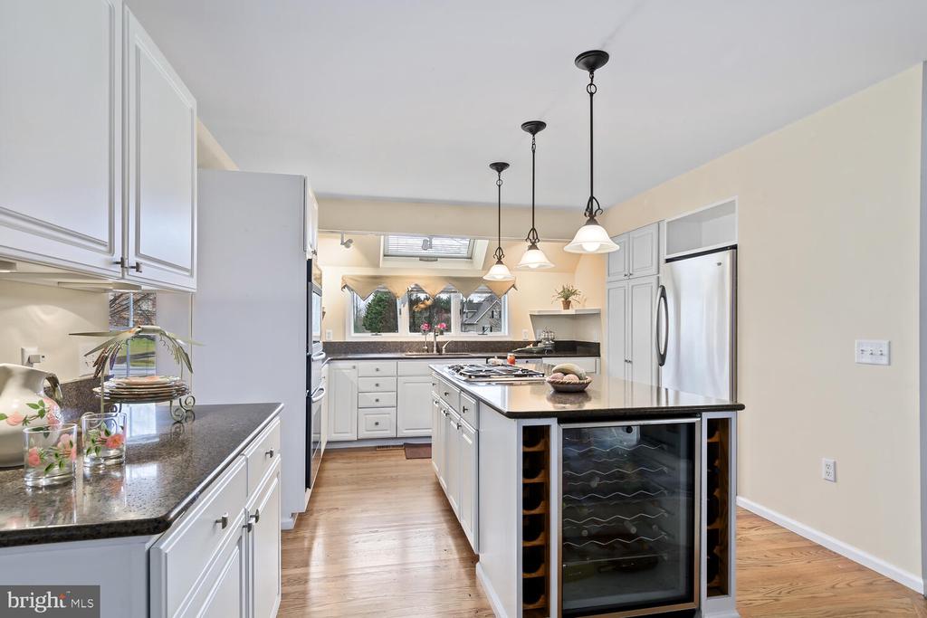8757 Orchard Dr