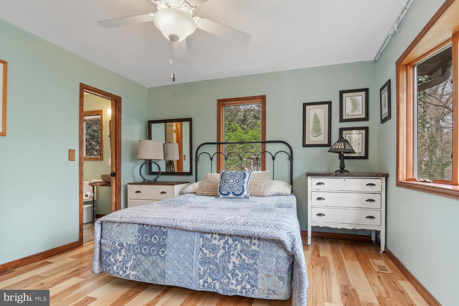 14086 E Beechwood Rd