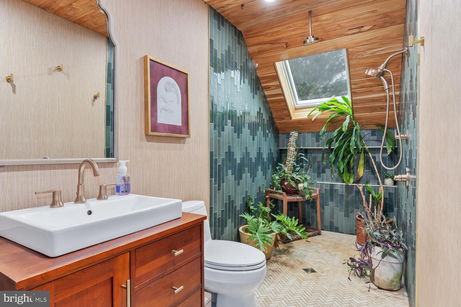 14086 E Beechwood Rd