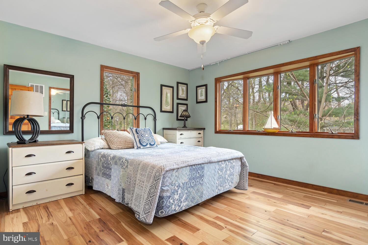 14086 E Beechwood Rd