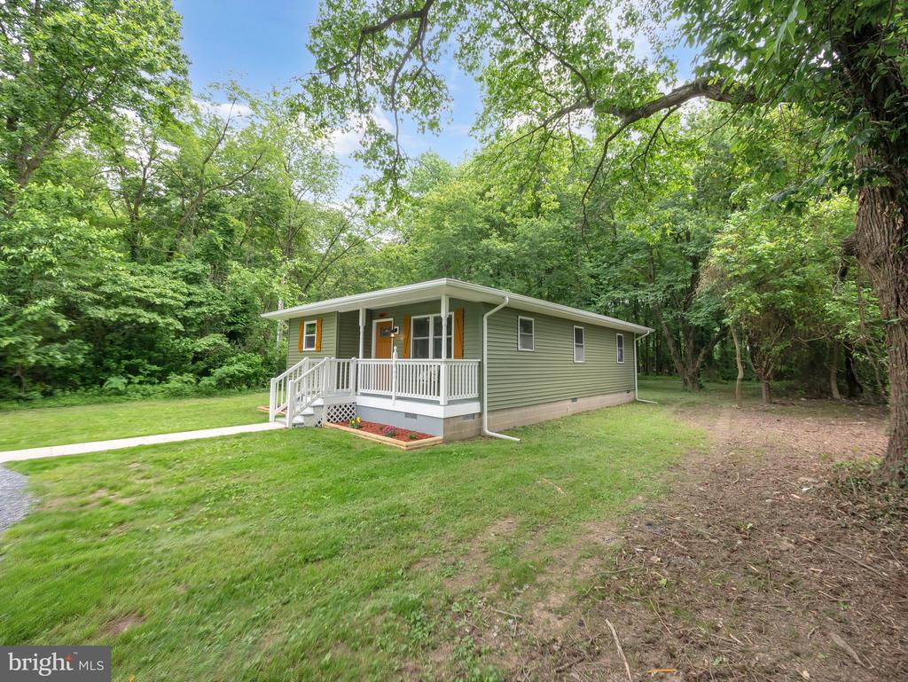 10967 Bottom Rd