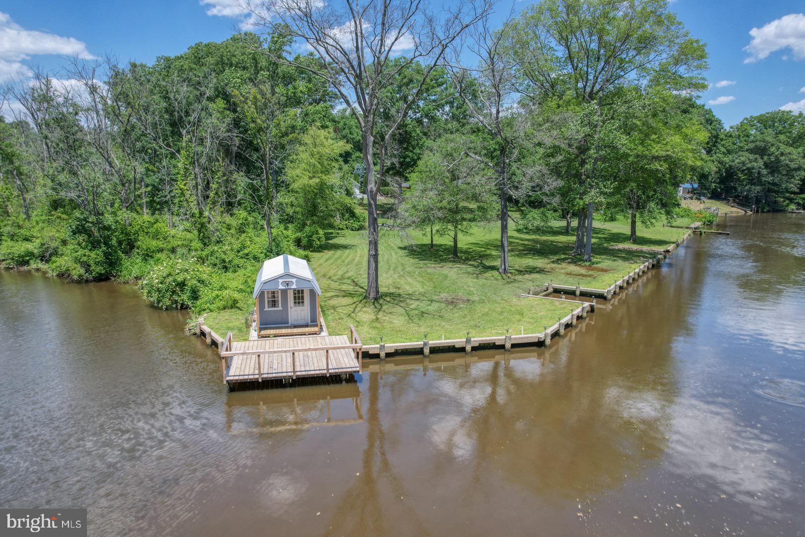 31621 W Edge Rd