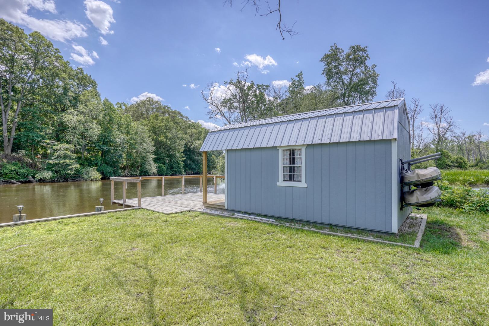 31621 W Edge Rd