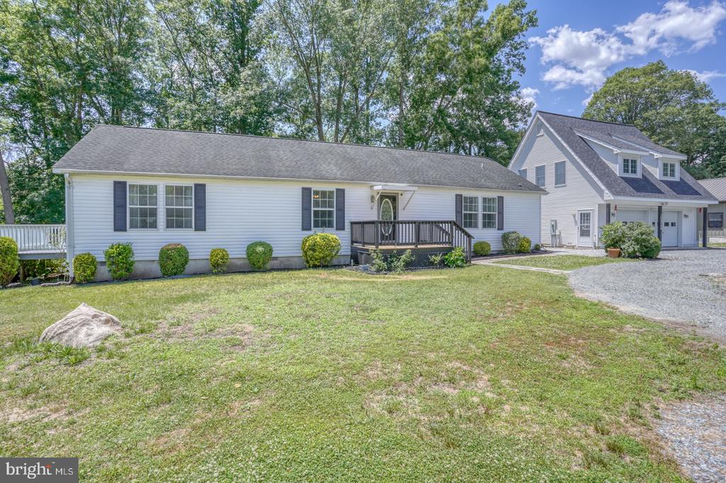 31621 W Edge Rd