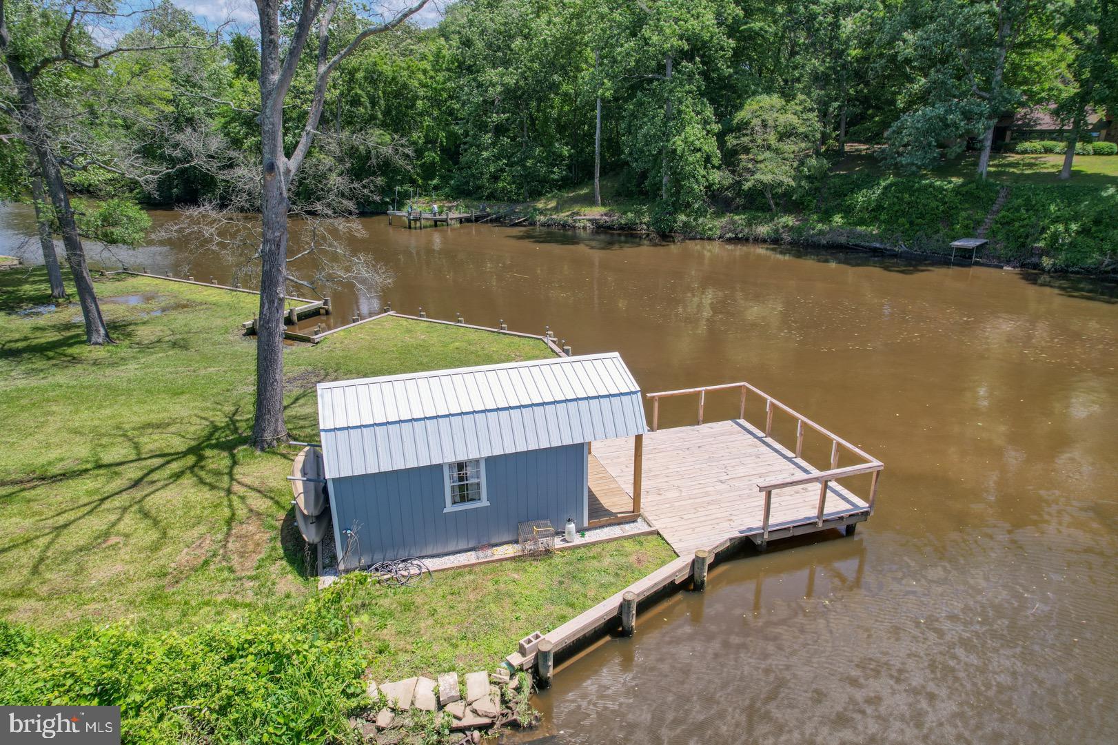 31621 W Edge Rd