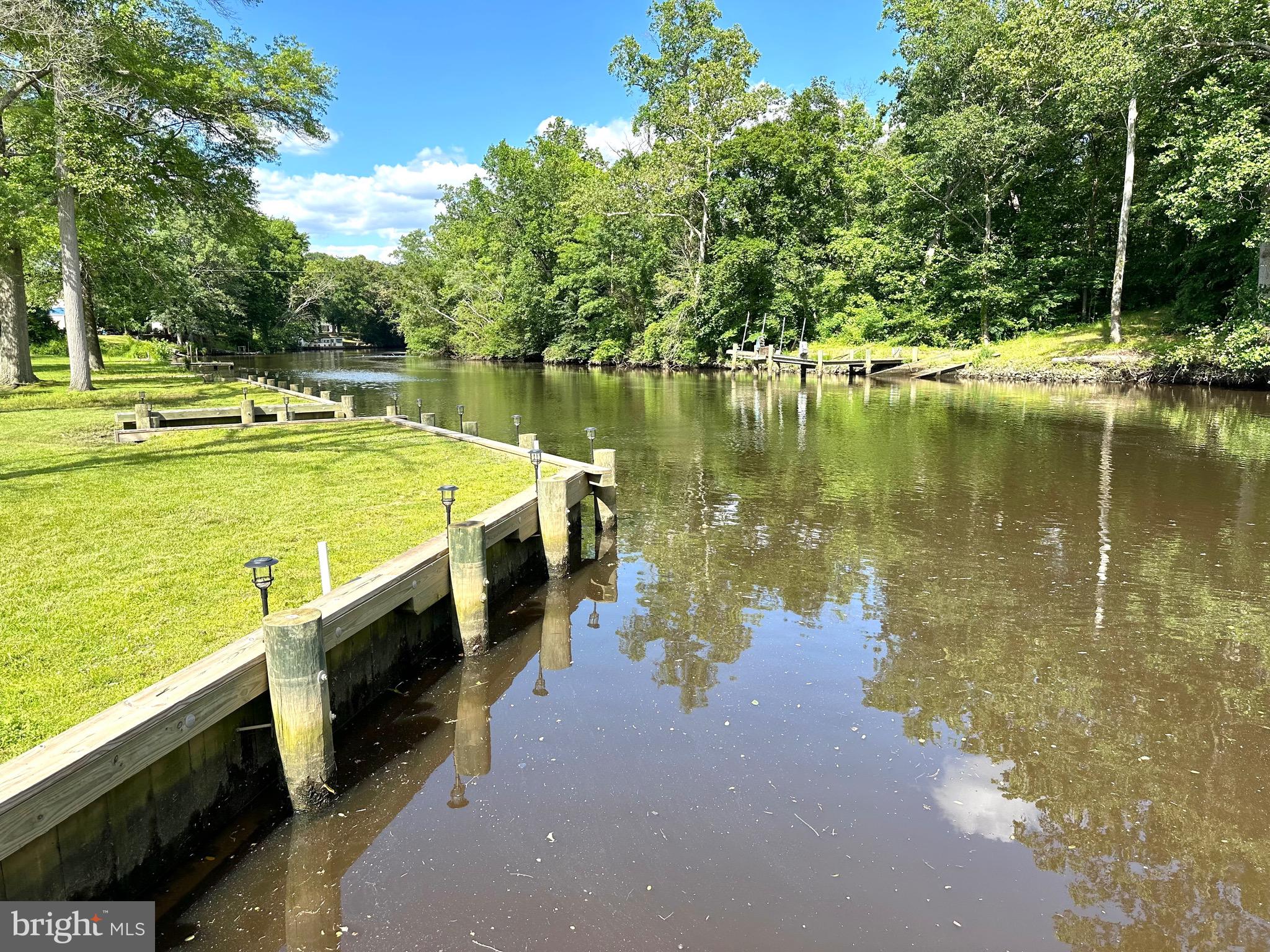 31621 W Edge Rd
