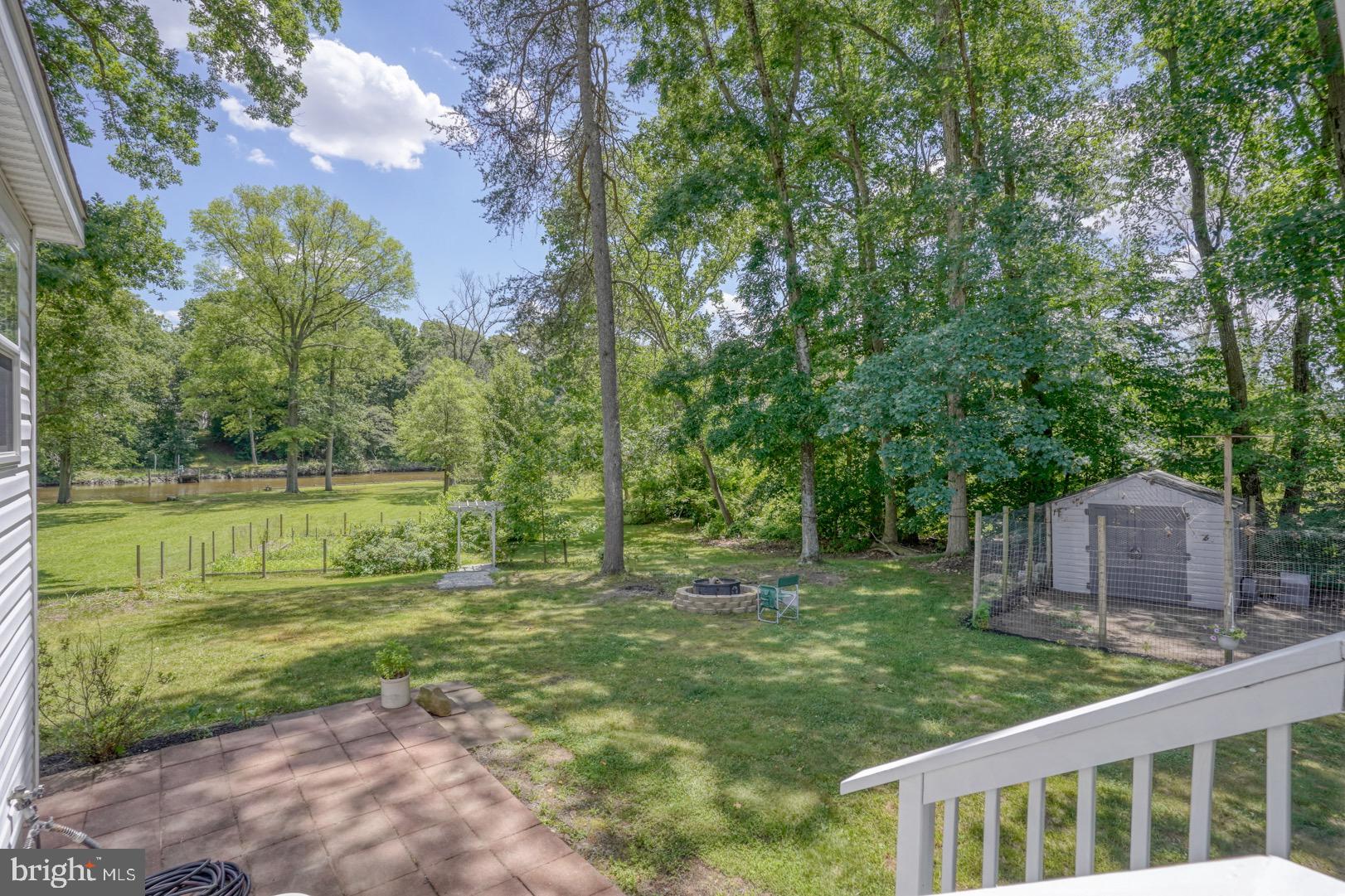 31621 W Edge Rd