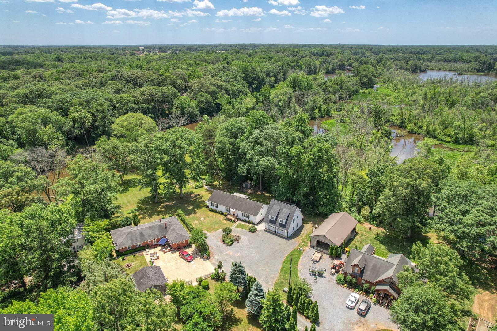 31621 W Edge Rd