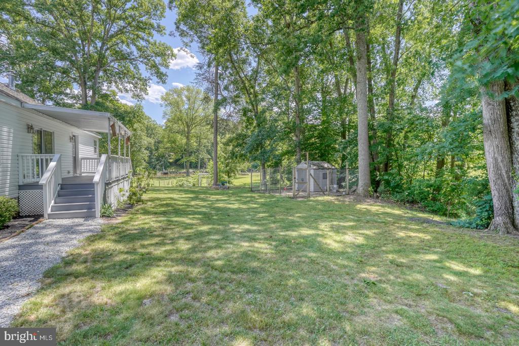 31621 W Edge Rd