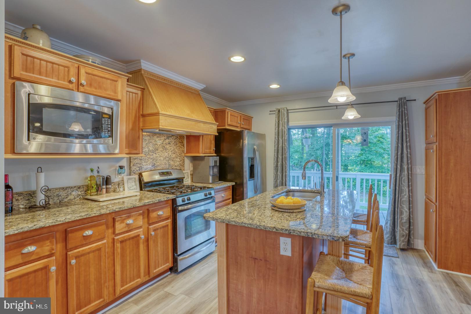 31621 W Edge Rd