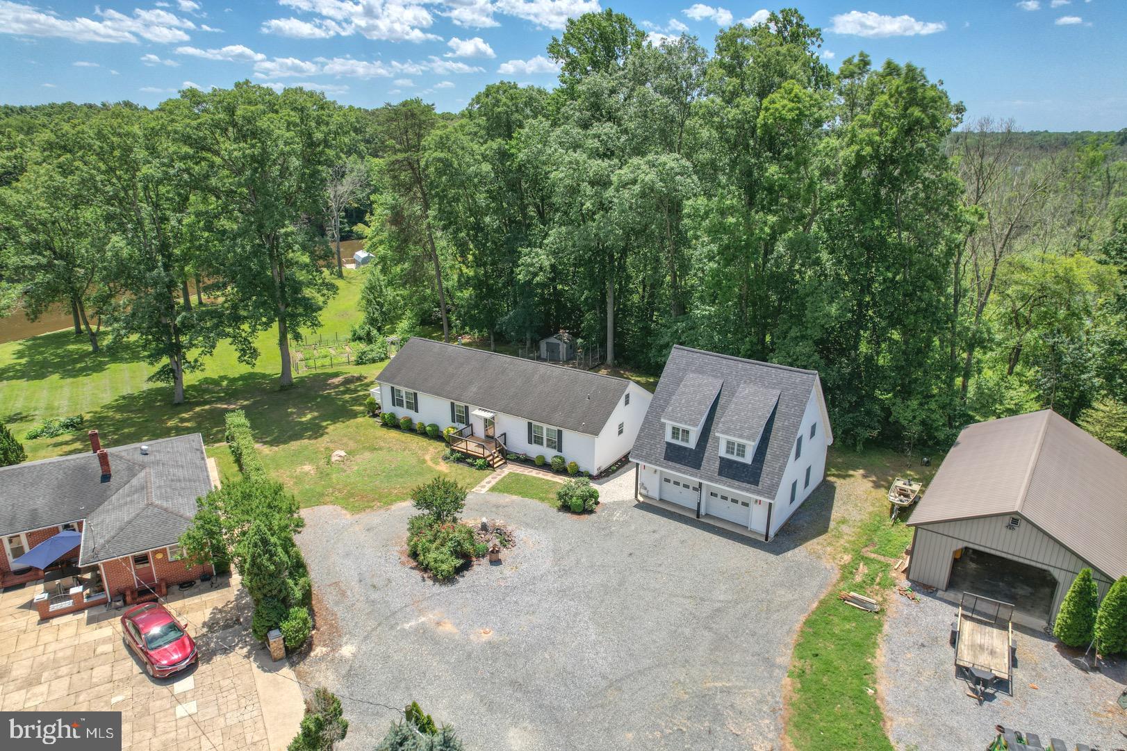 31621 W Edge Rd