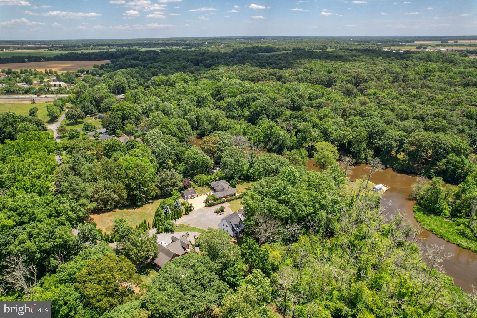 31621 W Edge Rd