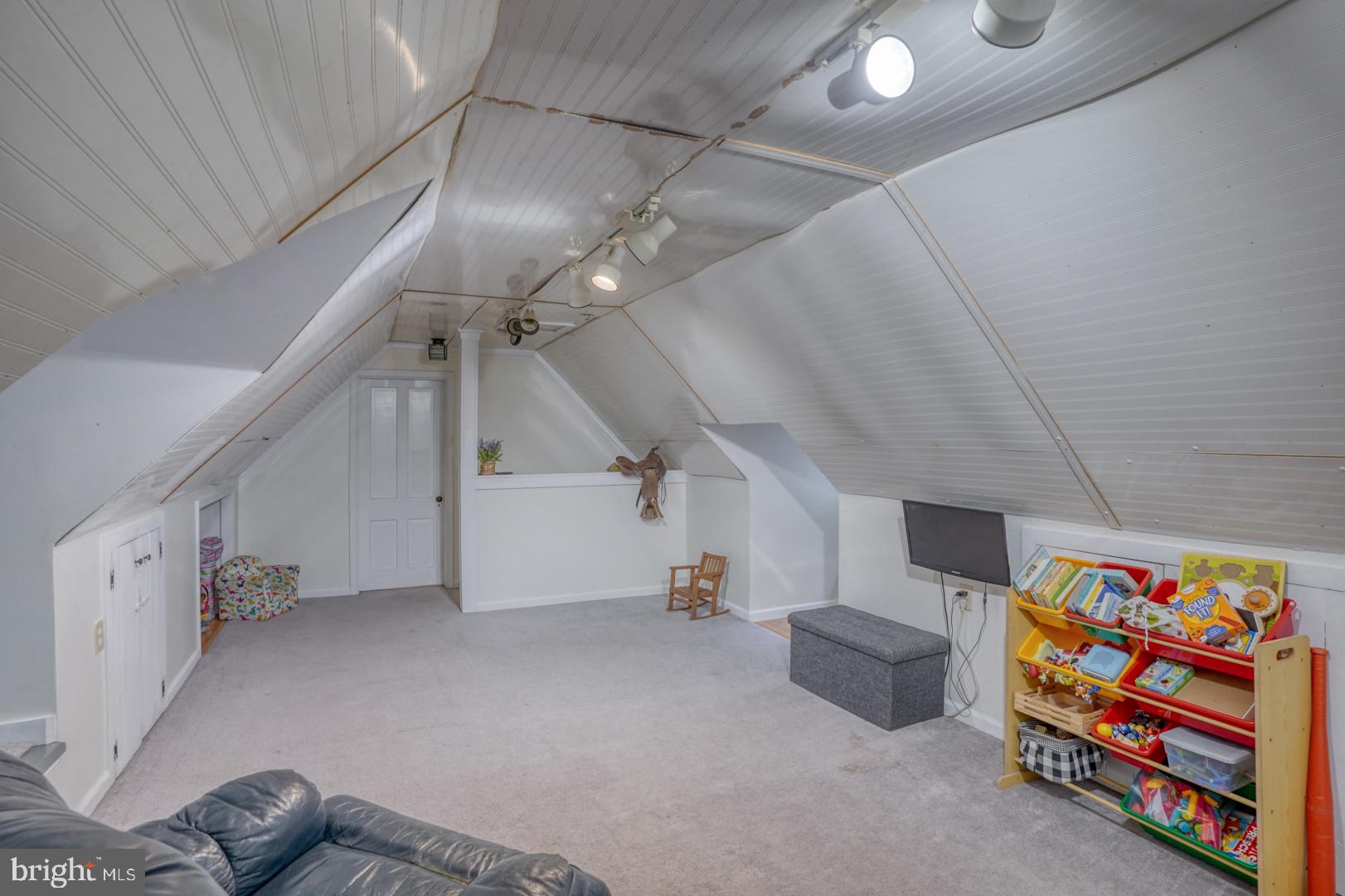 5292 Skinners Neck Rd