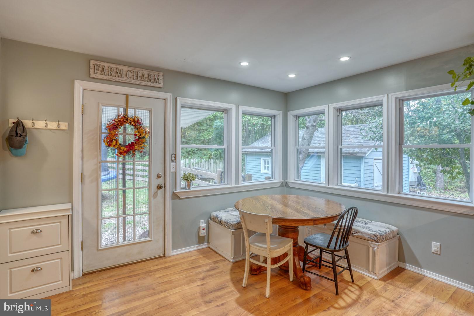 5292 Skinners Neck Rd