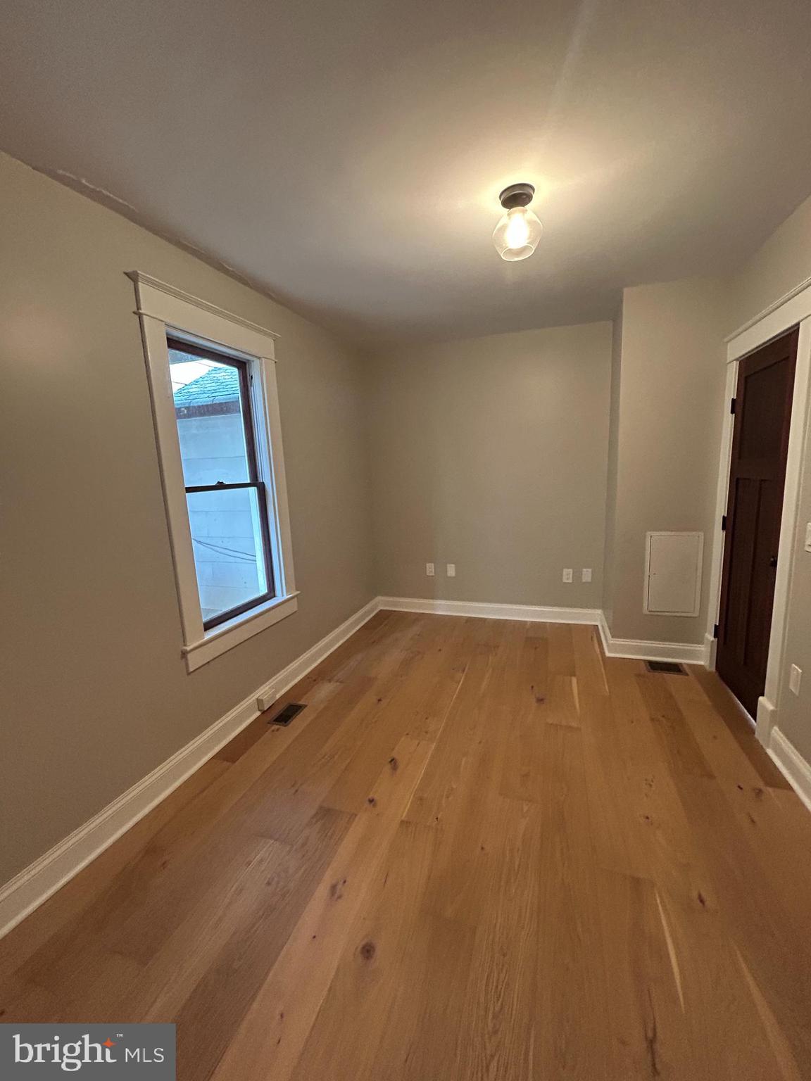 302 PARK ROW OFFICE 2