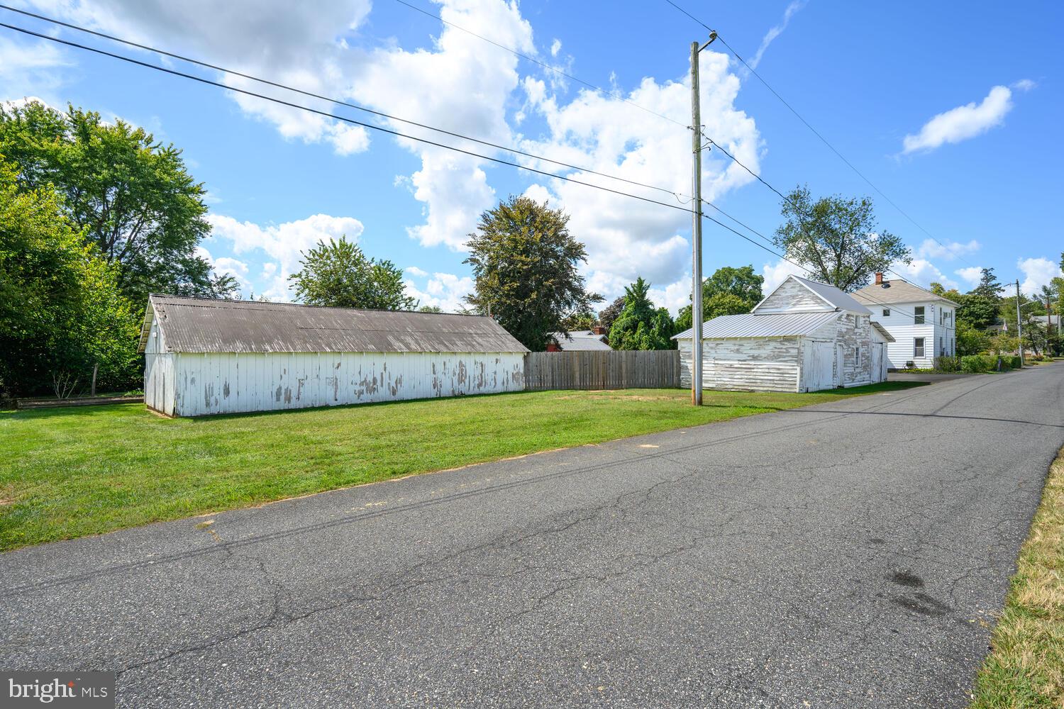 228 PHELPS AVENUE