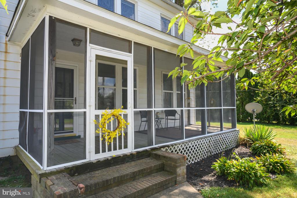 228 PHELPS AVENUE