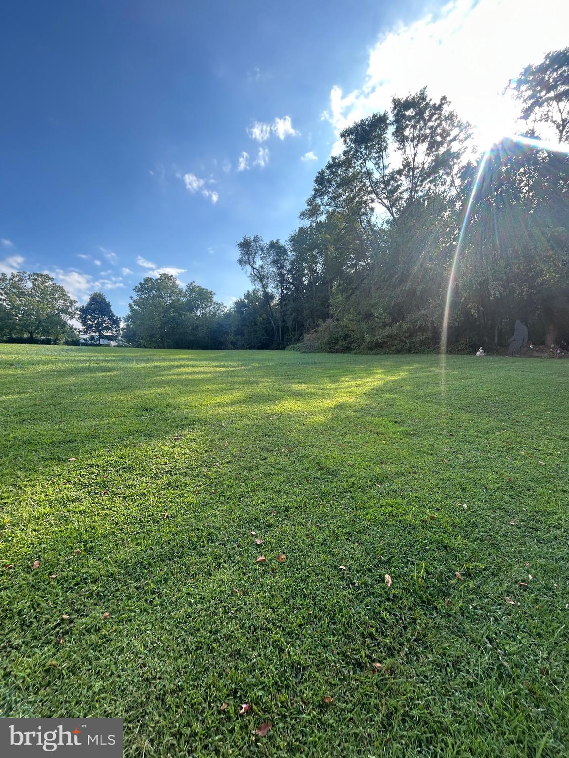 FAIRLEE-MELITOTA ROAD