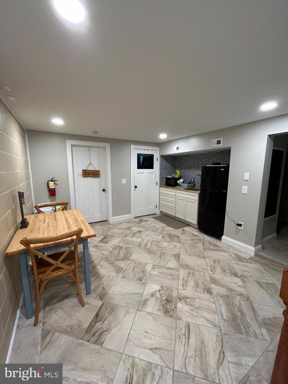 302 PARK ROW BASEMENT OFFICE 3