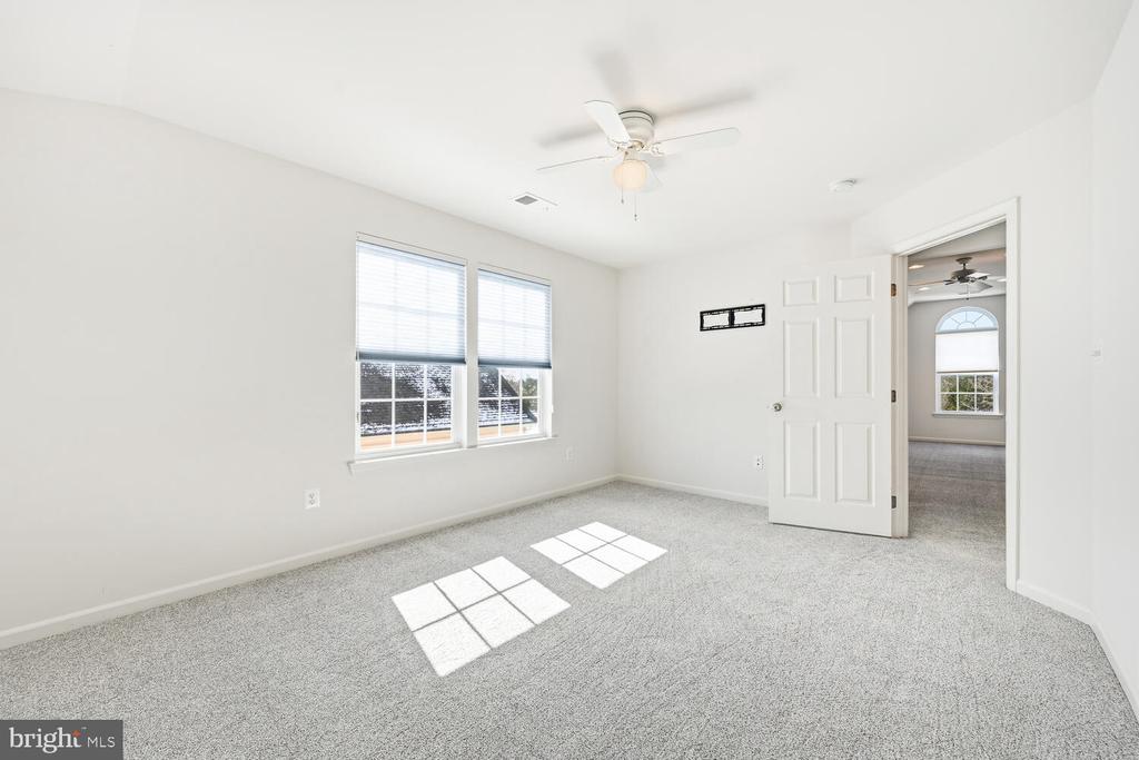 206 CAMELOT DRIVE